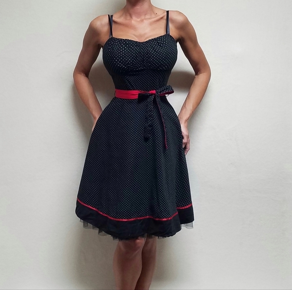 90s Vintage Ruby Rox Black Red Polka-dot Tie-Waist Tulle Fit & Flare Midi Dress - Picture 2 of 14